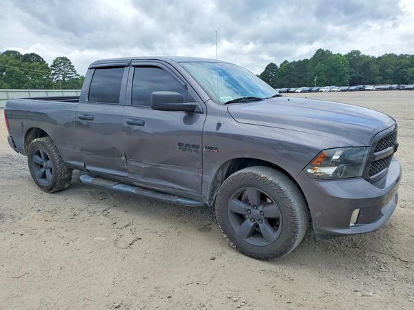 2018 RAM 1500 ST
