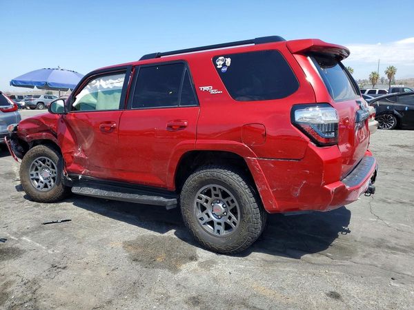 2019 TOYOTA 4RUNNER