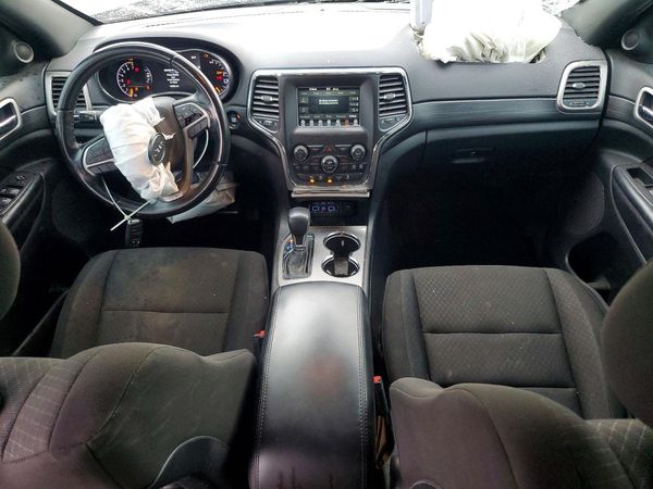 2021 JEEP GRAND CHEROKEE LAREDO 4X2