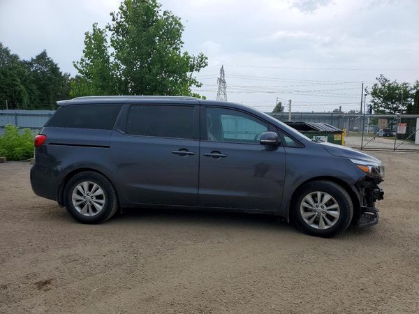 2016 KIA SEDONA LX - Middle-low