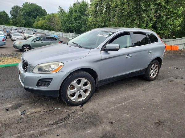 2012 VOLVO XC60