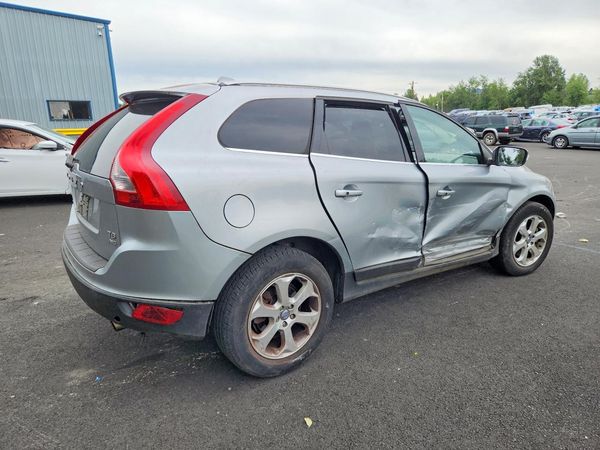 2012 VOLVO XC60