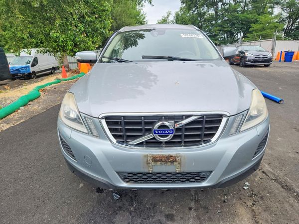 2012 VOLVO XC60