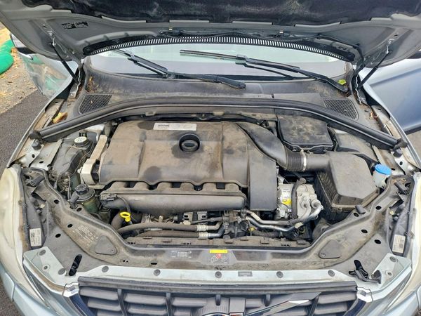 2012 VOLVO XC60
