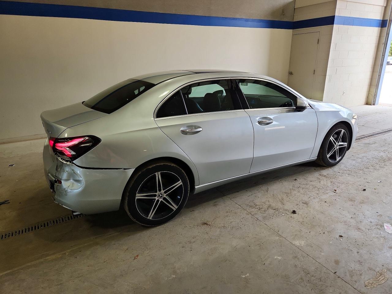 2020 MERCEDES-BENZ A A220-4M