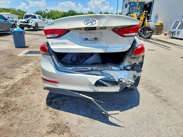 2017 HYUNDAI ELANTRA