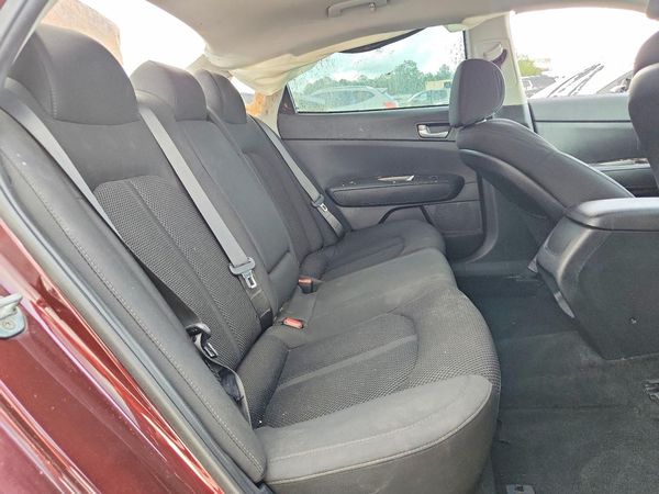 2019 KIA OPTIMA LX, S
