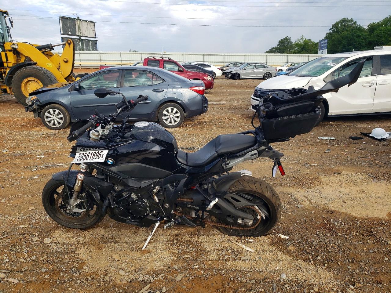 2023 BMW S 1000