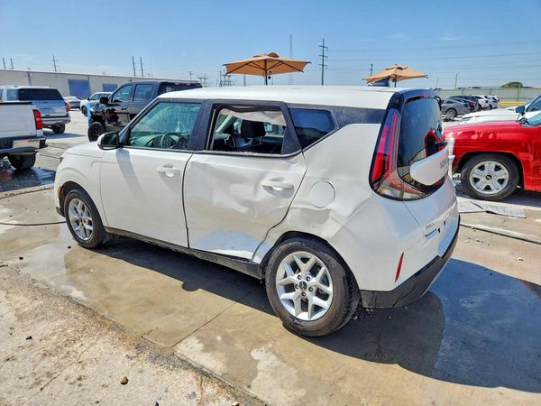 2025 KIA SOUL LX, S