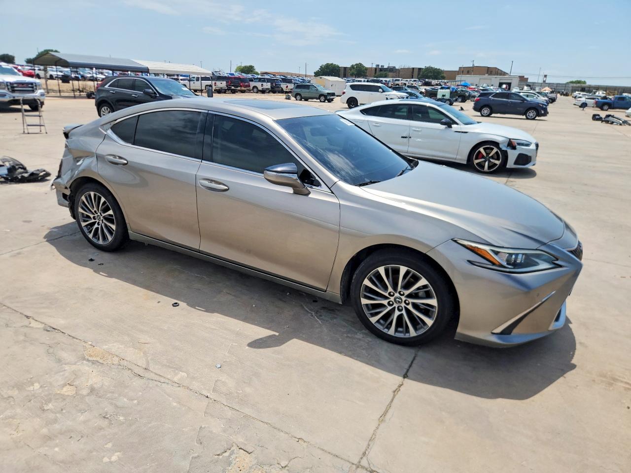 2019 LEXUS ES 350