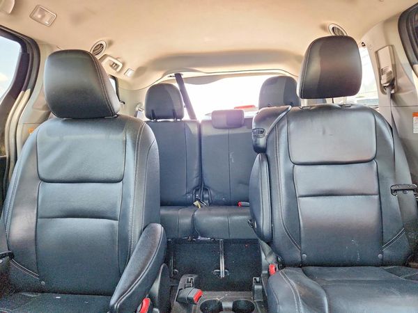 2015 TOYOTA SIENNA