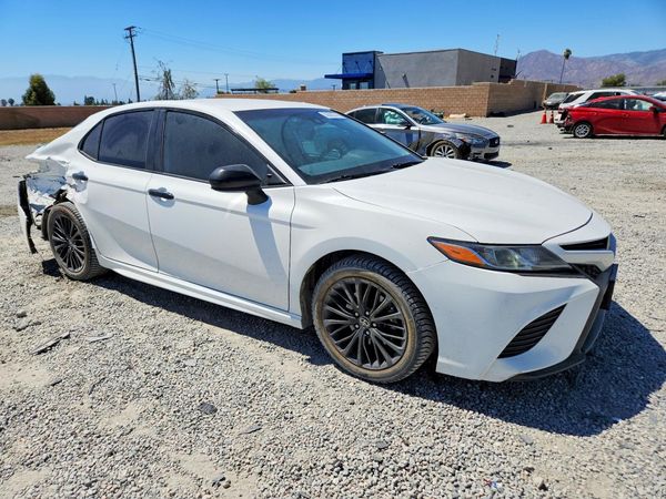2020 TOYOTA CAMRY SE
