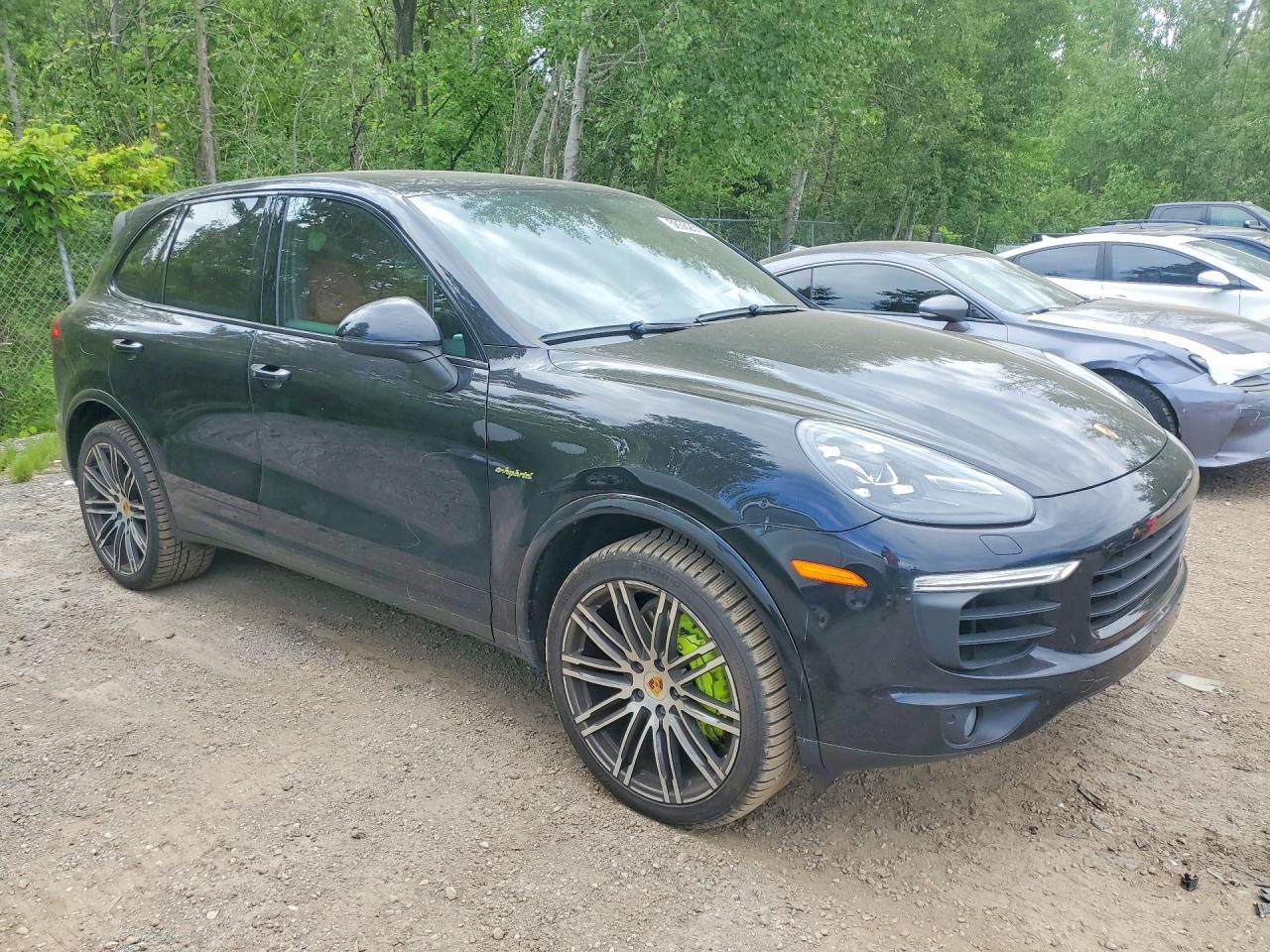 2017 PORSCHE CAYENNE E-Hybrid