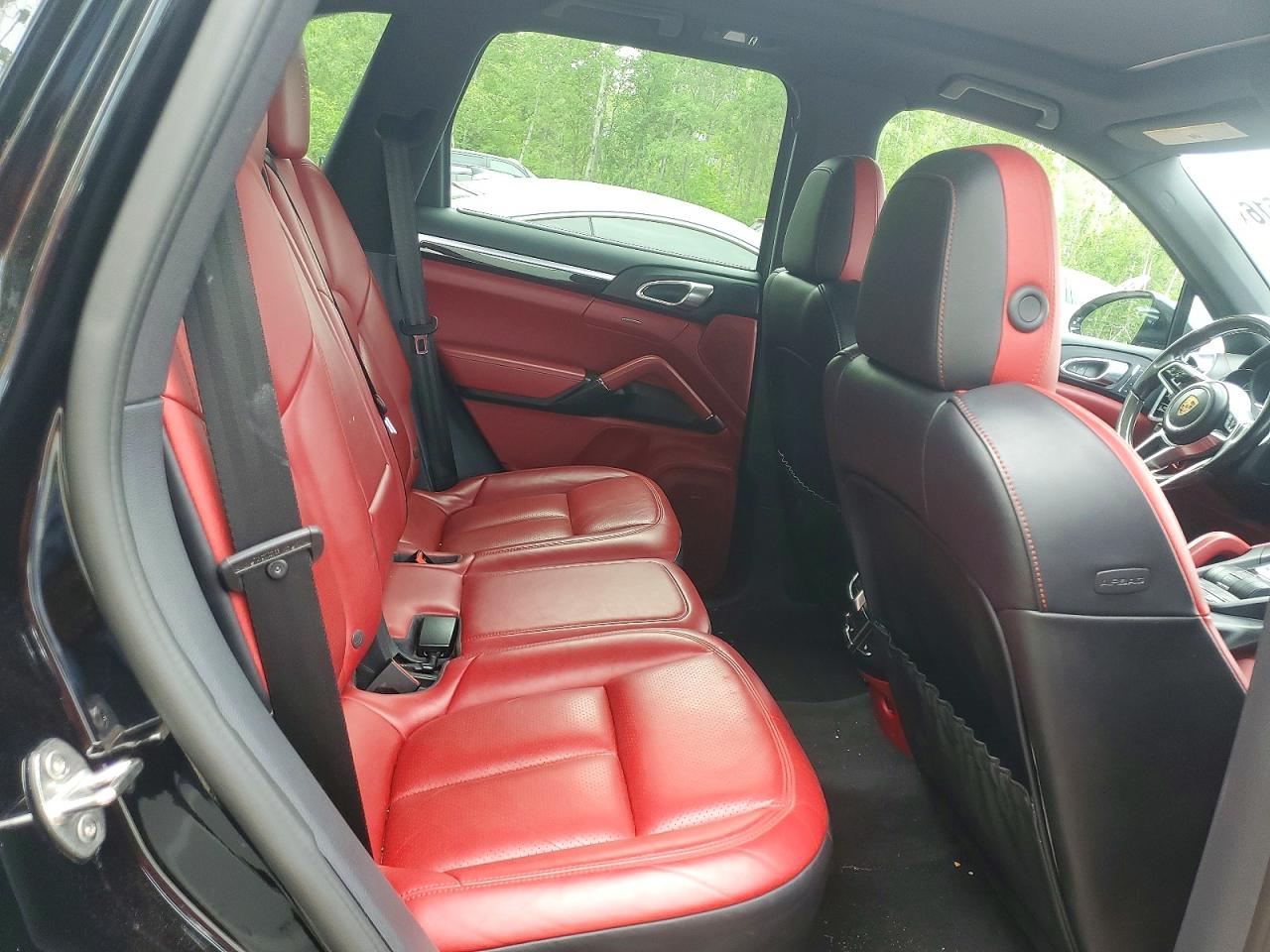 2017 PORSCHE CAYENNE E-Hybrid
