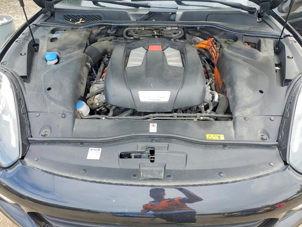 2017 PORSCHE CAYENNE E-Hybrid