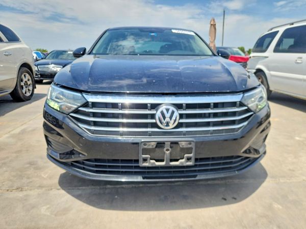 2021 VOLKSWAGEN JETTA S / SE / R-Line