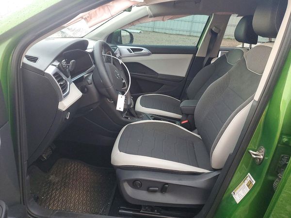 2025 VOLKSWAGEN TAOS