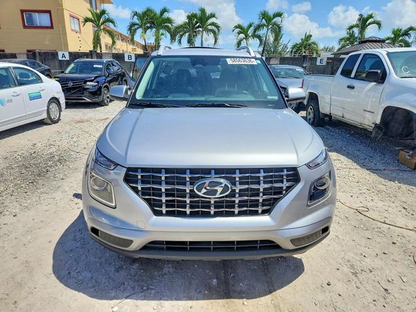 2025 HYUNDAI VENUE SEL, Limited — DIRF