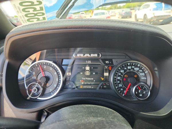 2023 RAM 1500 LARAMIE CREW CAB 4X4