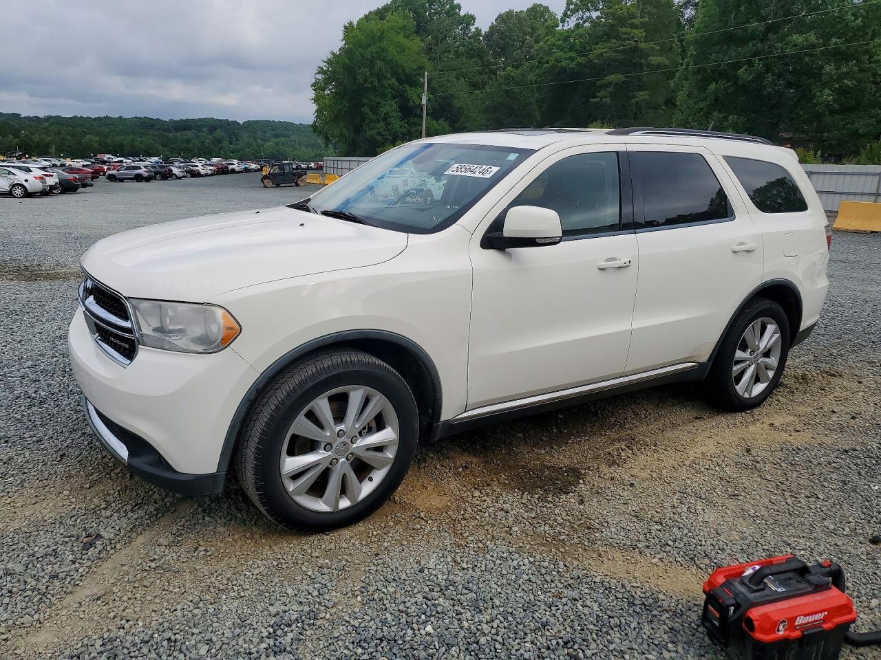 2012 DODGE DURANGO Crew — Front 3/4