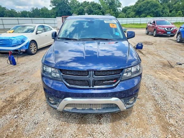 2020 DODGE JOURNEY CROSSROAD (FWD)