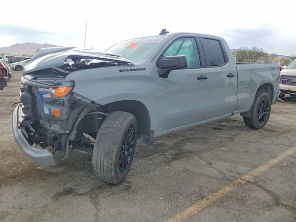 2025 CHEVROLET SILVERADO
