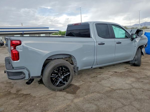 2025 CHEVROLET SILVERADO Custom
