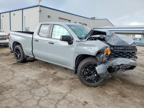 2025 CHEVROLET SILVERADO Custom