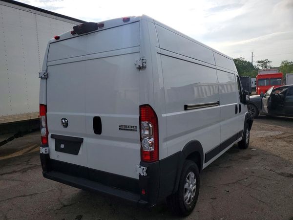 2024 RAM PROMASTER 2500