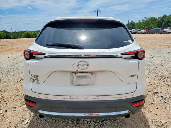 2018 MAZDA CX-9 Signature