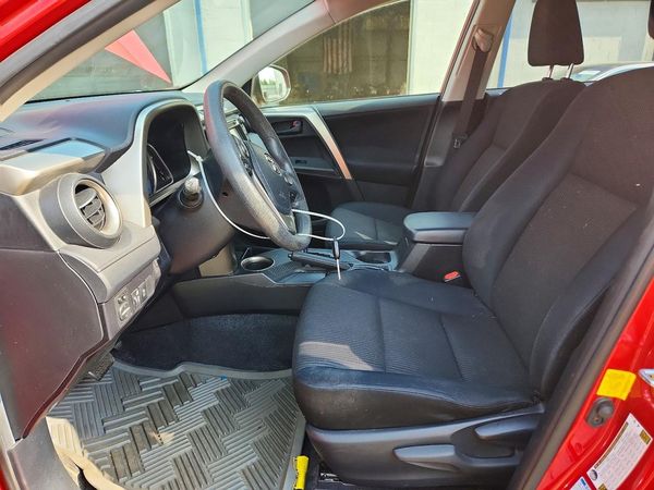 2015 TOYOTA RAV4 LE (X Grade)