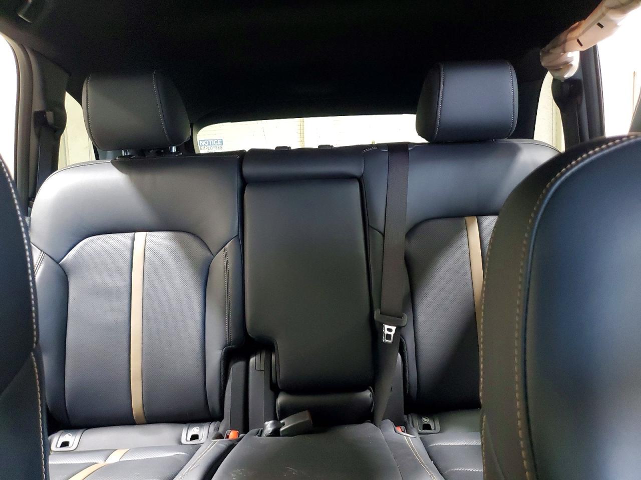 2025 MAZDA CX-70 Premium Package