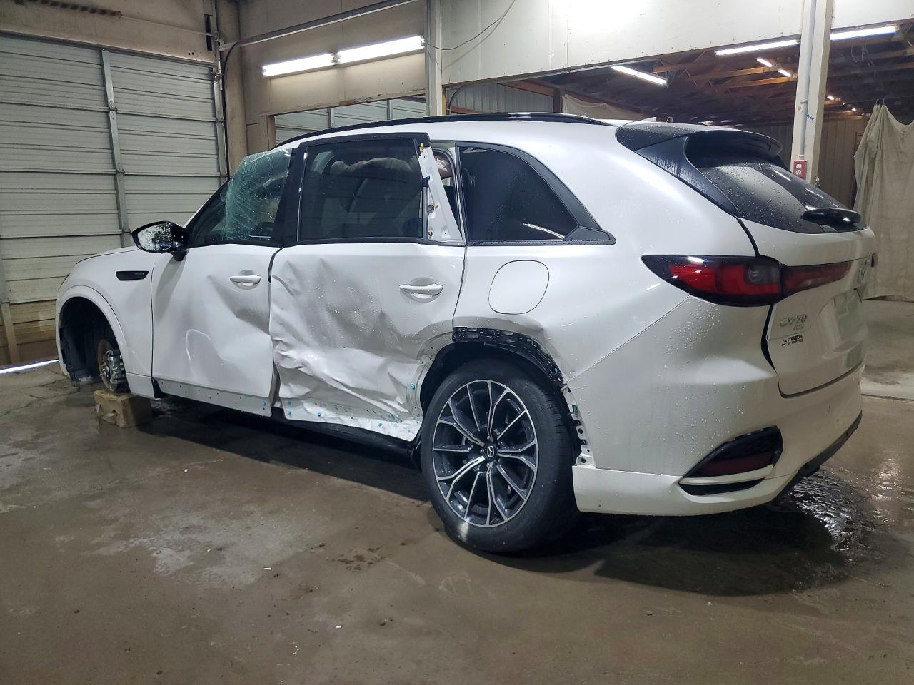 2025 MAZDA CX-70 Premium Package