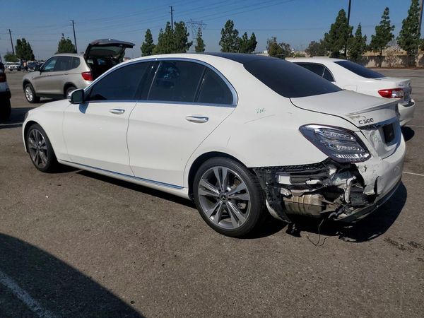 2017 MERCEDES-BENZ C C300