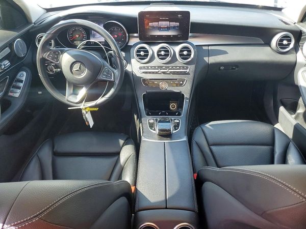 2017 MERCEDES-BENZ C C300