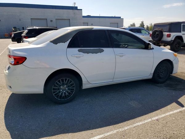 2013 TOYOTA COROLLA