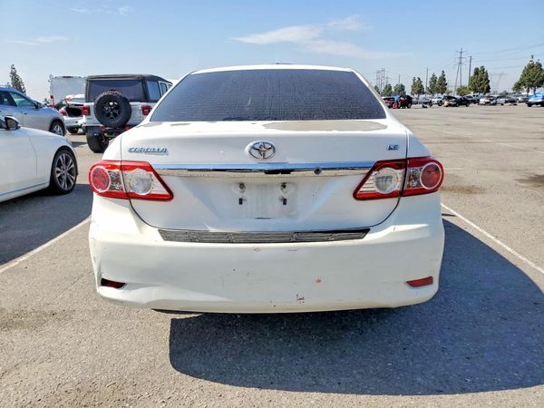 2013 TOYOTA COROLLA