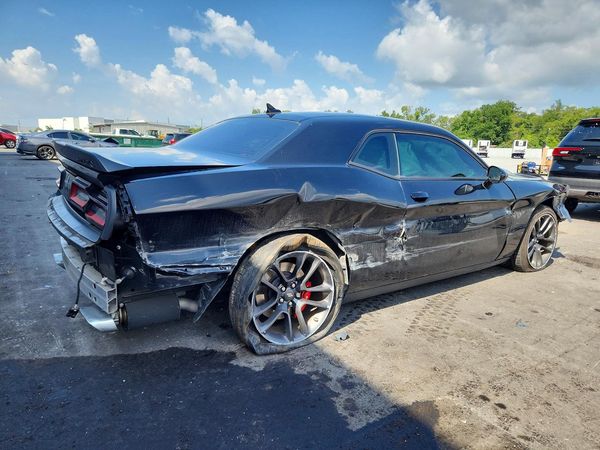2022 DODGE CHALLENGER R/T SCAT PACK