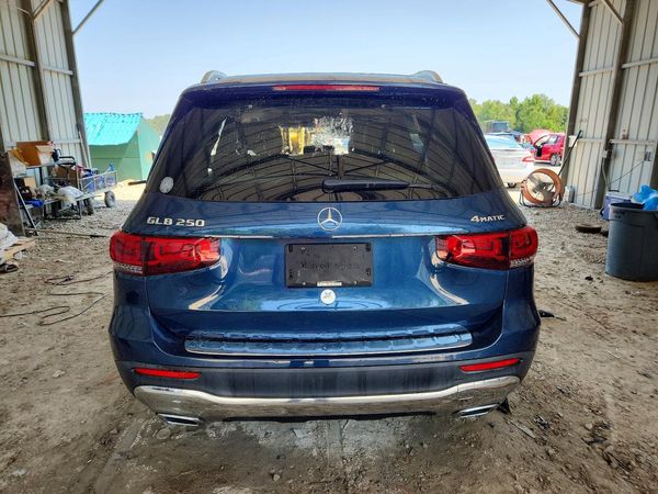 2022 MERCEDES-BENZ GLB GLB250 / GLB250 4MATIC