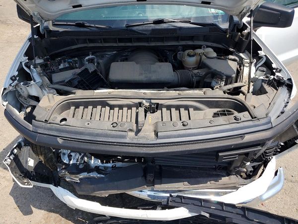 2022 CHEVROLET SILVERADO Work Truck — Engine bay