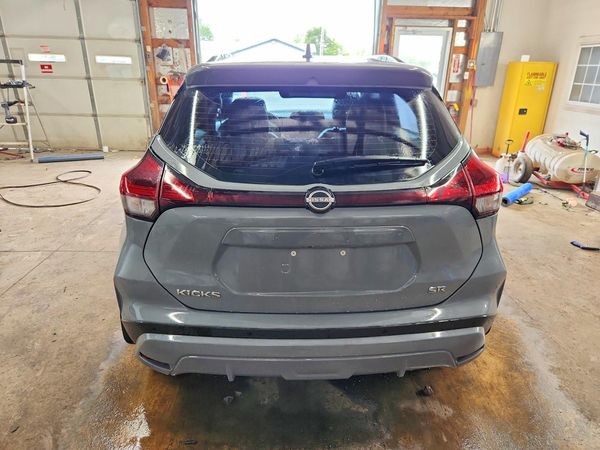 2024 NISSAN KICKS SR