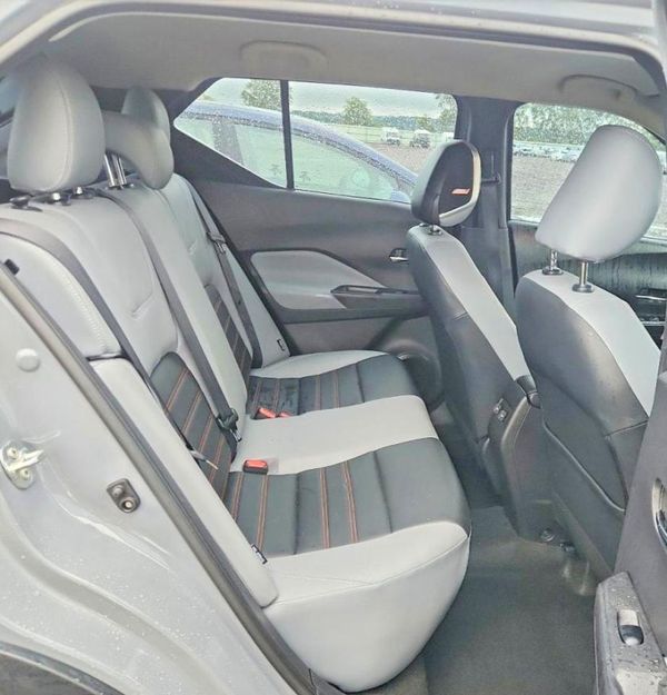 2024 NISSAN KICKS SR