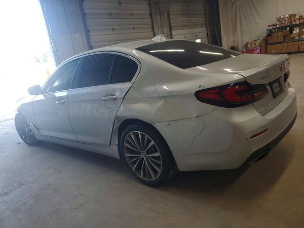 2021 BMW 530 xDrive