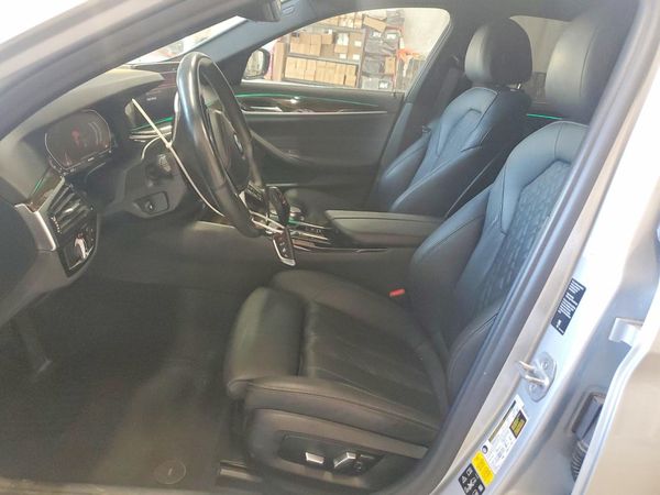 2021 BMW 530 xDrive