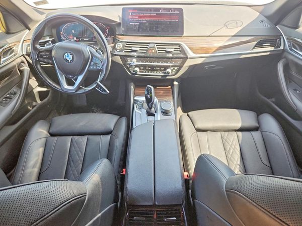 2021 BMW 530 xDrive