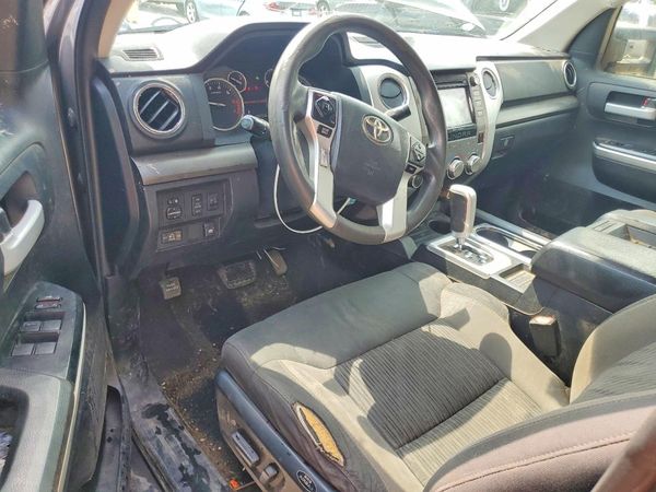 2014 TOYOTA TUNDRA SR5 — CKPT