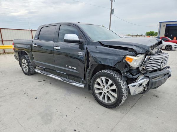 2017 TOYOTA TUNDRA Limited