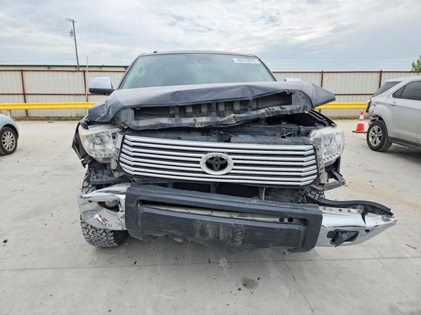 2017 TOYOTA TUNDRA Limited