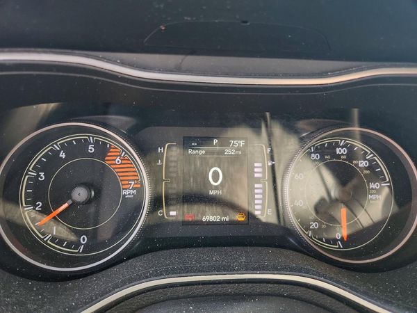 2019 JEEP CHEROKEE