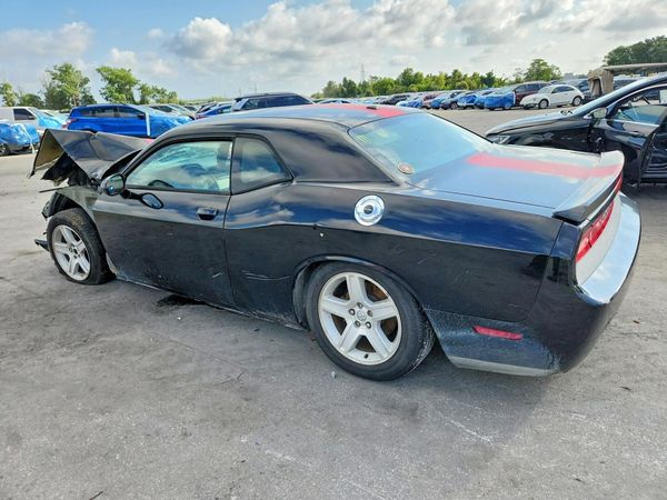 2013 DODGE CHALLENGER Base